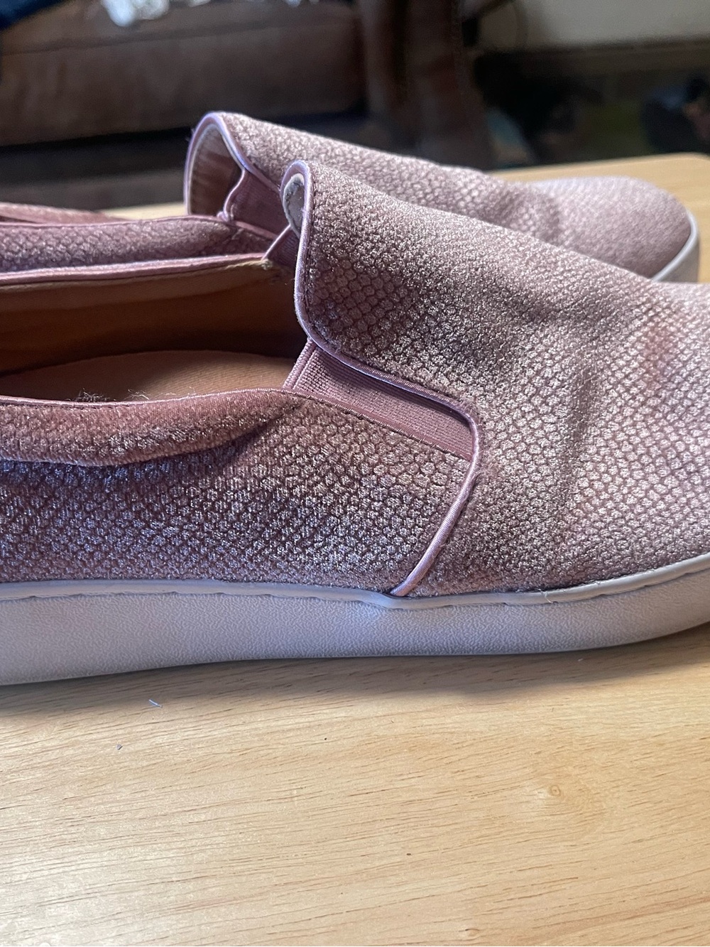 VIONIC Splendid Midi Holiday Women  Size 9.5 Blush Suede Slip-On #TVW4810-2